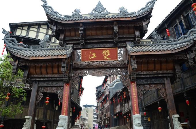 辽宁沈阳：八方游客慕名而来，赶大集寻东北特色年味